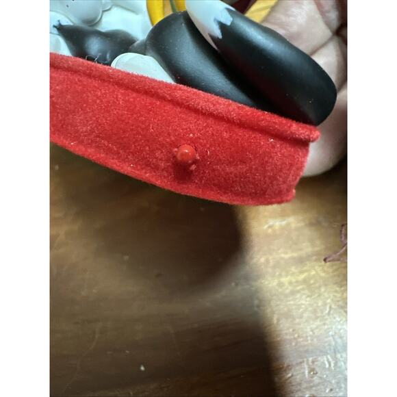 HALLMARK ’Twas the Night Before Christmas Looney Tune Tweety Sylvester Ornament - Picture 5 of 6